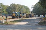 CSX 8521 leads M735-19 west